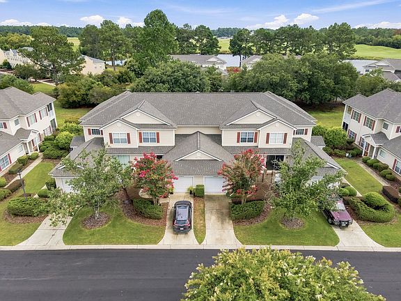 3rd image of 4496 Girvan Dr. #C