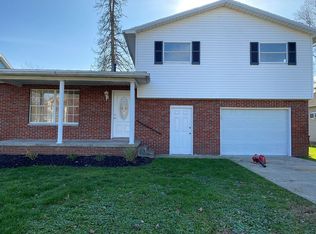 1216 11th St, Vienna, WV 26105