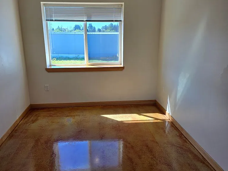 132 SW Avery Ave — Photo 13