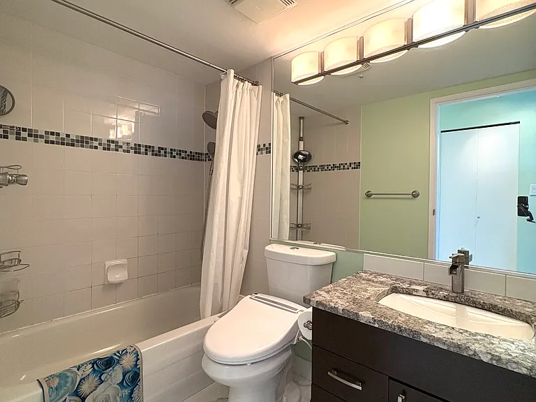 1008 Cambie St #2005 — Photo 15