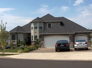 9585 SE Spy Glass Dr, Happy Valley, OR 97086