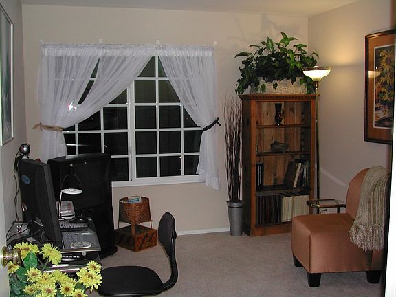 Bedroom 2 (currently used as an office)