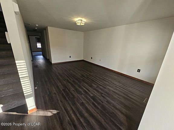 4th image of 19 Kyra Way