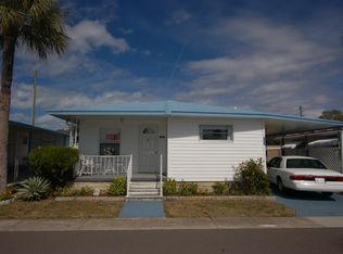 243 Siesta Ln, Largo, FL 33770
