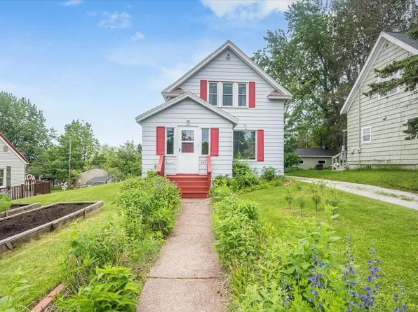 320 W Wabasha St, Duluth, MN 55803
