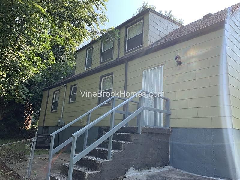 1st image of 4301 Lister Ave