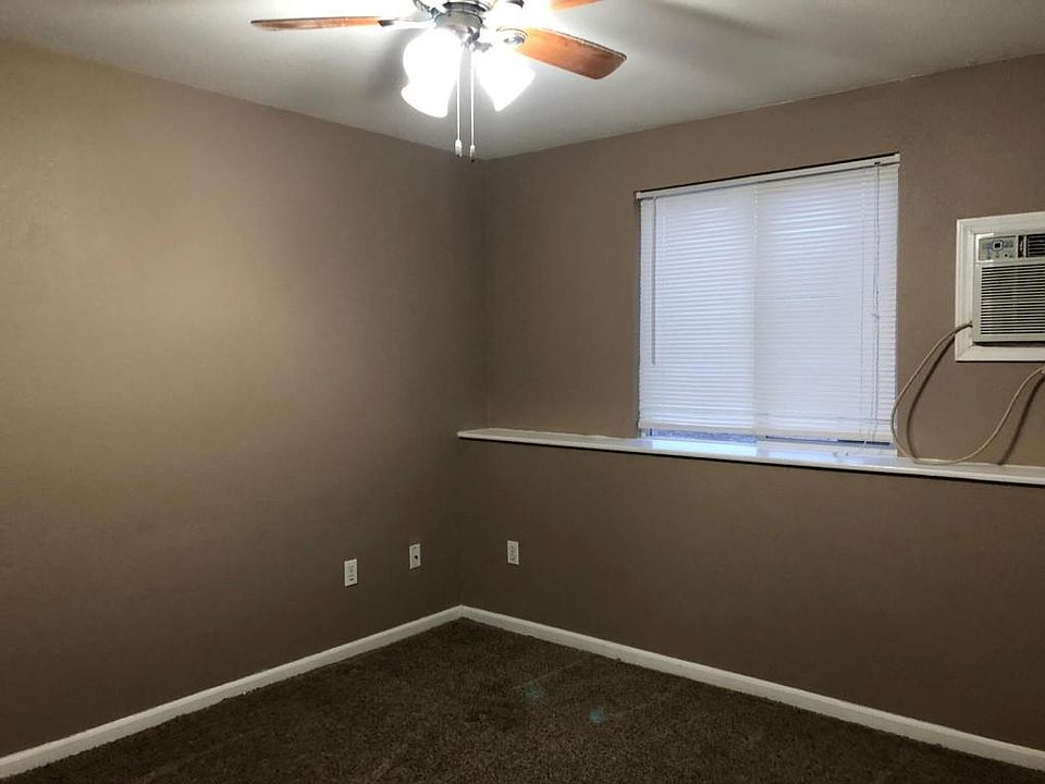 2nd image of 117 Doyle Rd APT 5