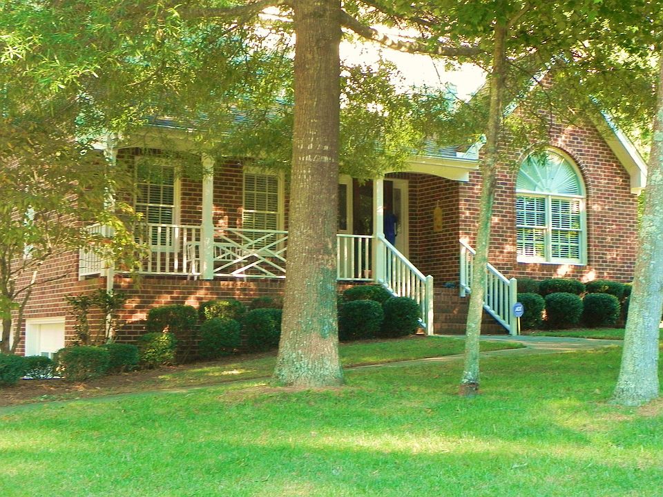 2nd image of 11 Drucilla Ct