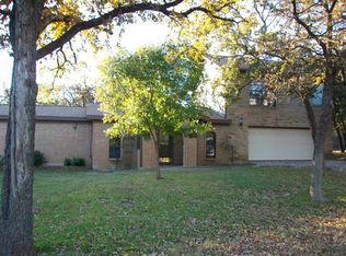 414 Kevin Miller Rd, Kennedale, TX 76060