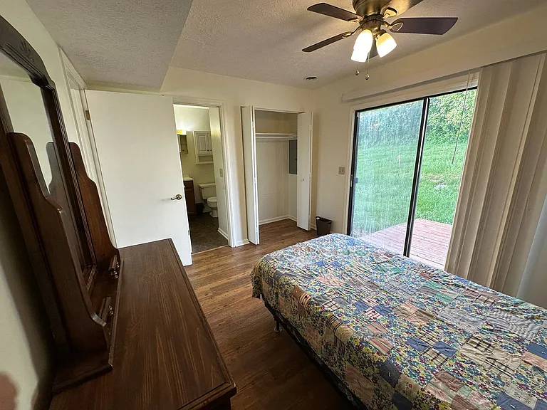315 Clement St #E — Photo 4