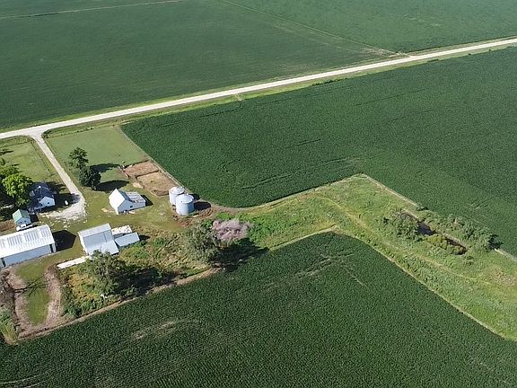 3rd image of 3211 160th Rd