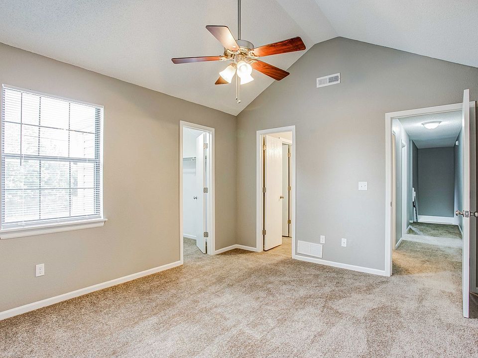 Brookwood Village Townhomes 601 NE 5th St Blue Springs MO Zillow