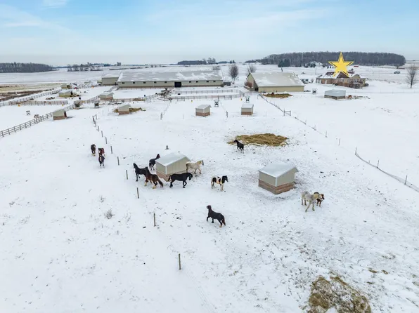 5678 Morrison Rd, De Pere, WI 54115