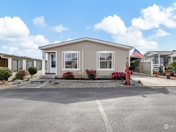 325 N 5th Ave #43, Sequim, WA 98382