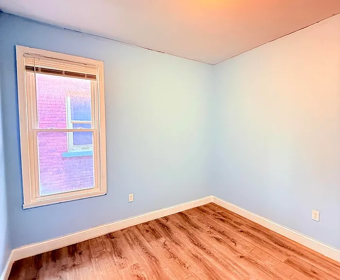 1464 Baldwin St — Photo 20