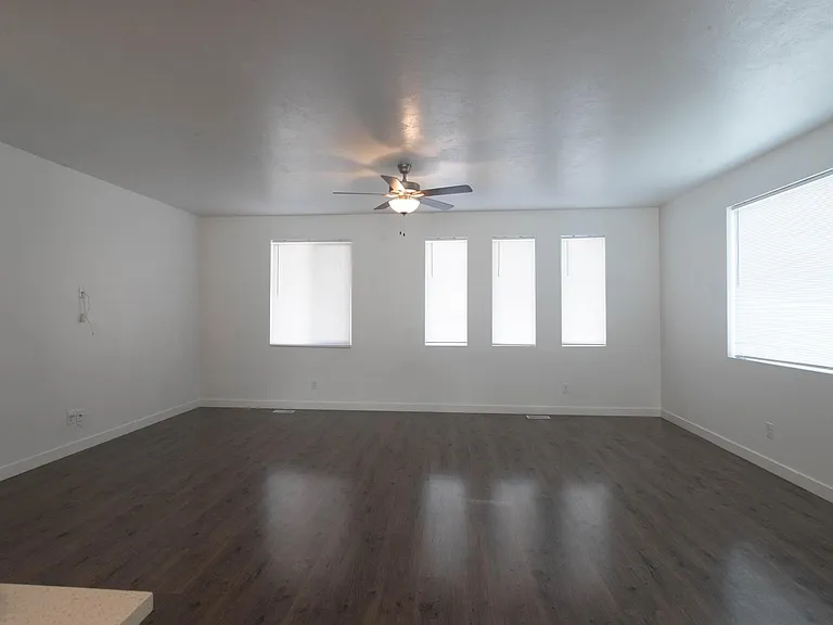 459 S Willow Leaf Rd — Photo 7