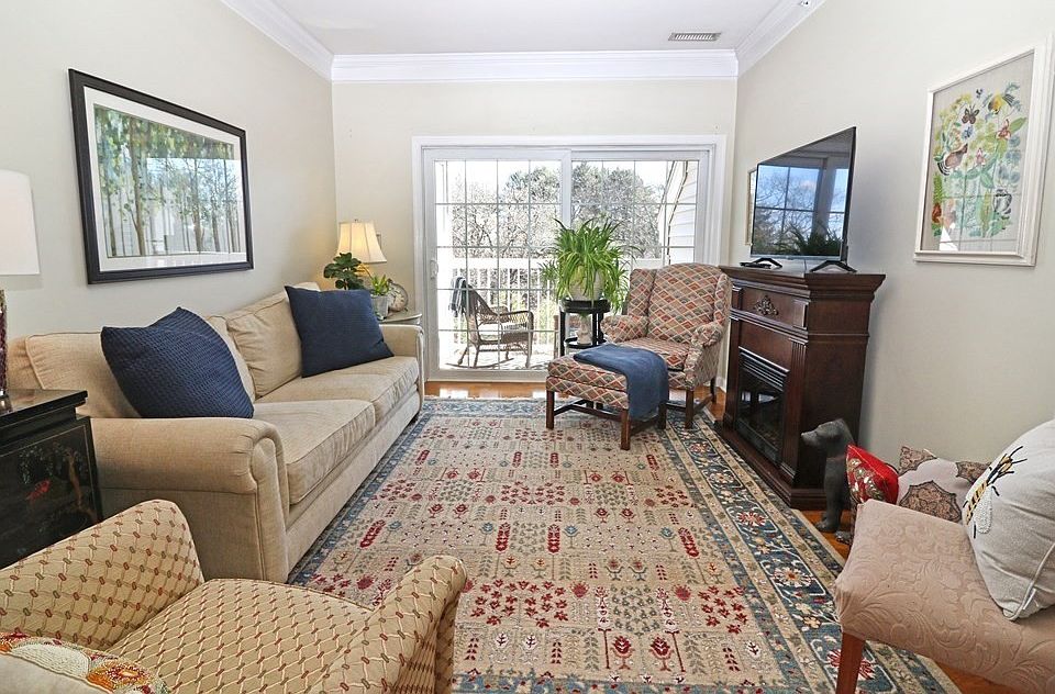 11 Dr UNIT 402, Natick, MA 01760 Zillow