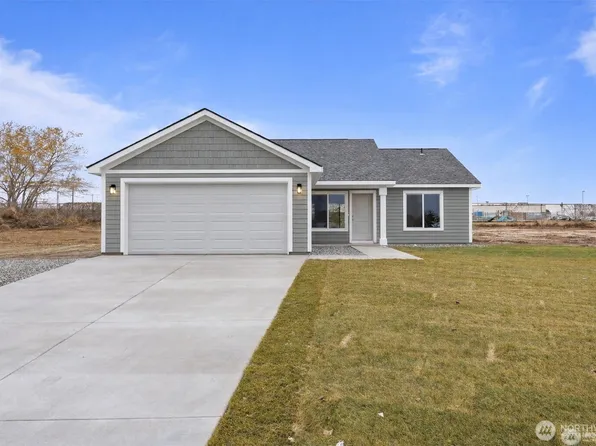 102 Poplar Street NE, Royal City, WA 99357