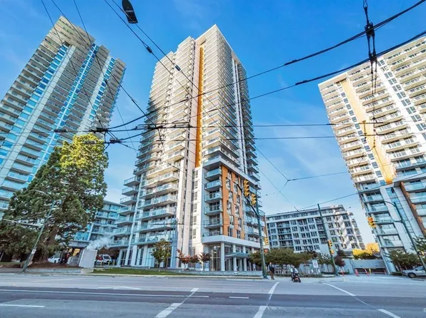 455 SW Marine Dr #708, Vancouver, BC V5X 2S9