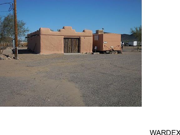 4th image of 44301 E Perry Ln