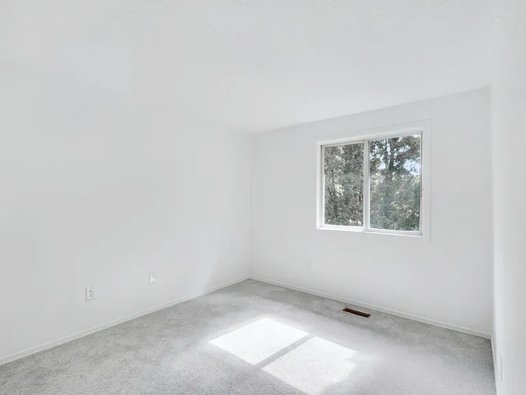 3061 Sir Johns Homestead — Photo 48