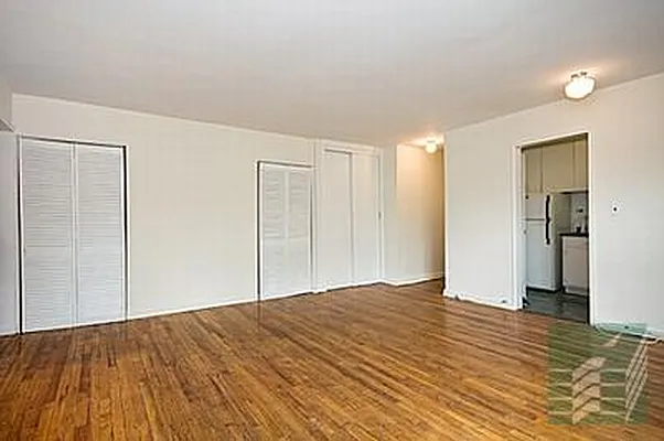 Sold by Argo Residential | media 23