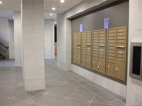 3rd image of 657 Grand Ave APT 209