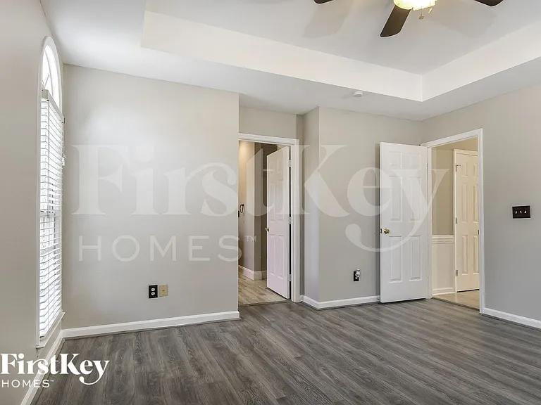 6980 Avenbury Cir — Photo 9