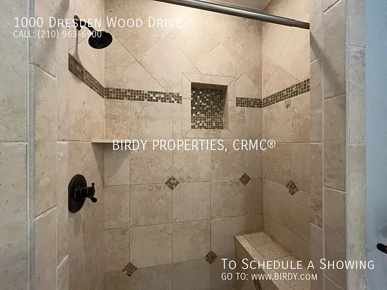 1000 Dresden Wood Dr — Photo 25