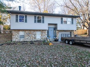 5055 Jamestown Dr, Newburgh, IN
