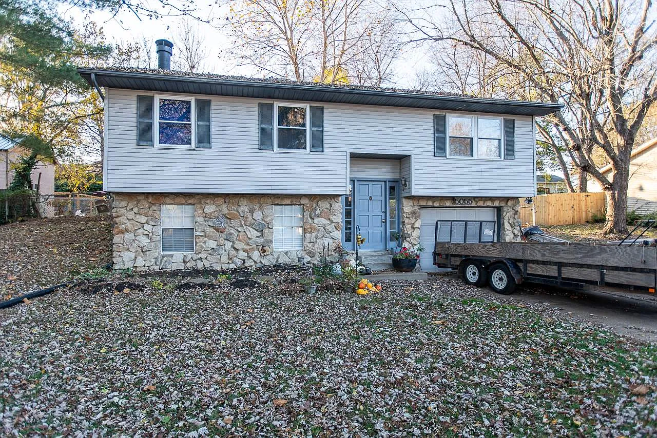 5055 Jamestown Dr photo 1