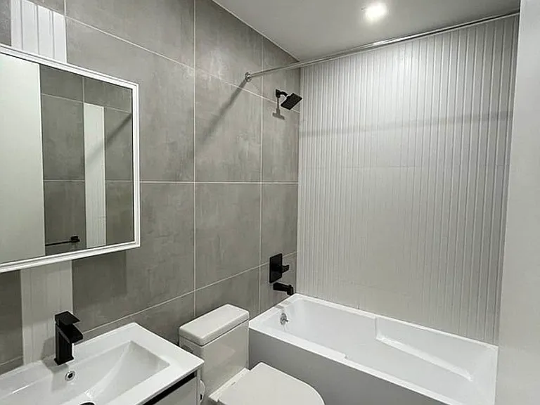 727 Dekalb Ave #2B — Photo 6