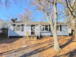 944 State St, Chesapeake, VA 23323