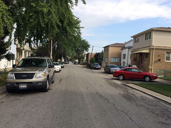 4th image of 906 N 23rd Ave