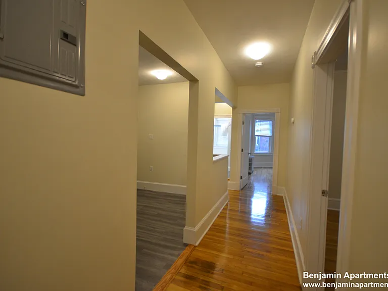 1589 Beacon St #4 — Photo 7