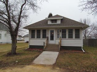 411 21st Ave, Fulton, IL 61252