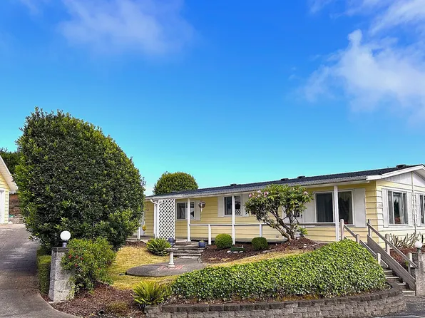 1601 Rhododendron Dr Space 558, Florence, OR 97439