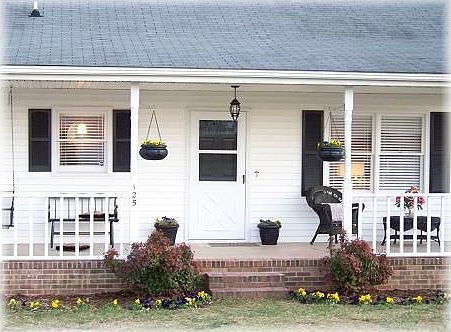 2nd image of 125 S Spearman Dr