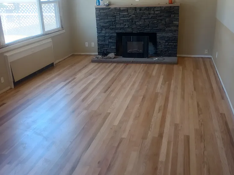 1200 NE Ochoco Ave — Photo 4