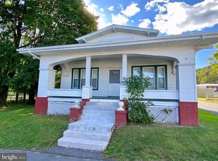 102 Carter St, Tremont, PA 17981