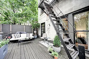 Rented by Urbane Brokerage