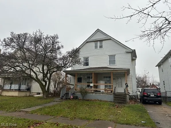 1949 E 30th St, Lorain, OH 44055
