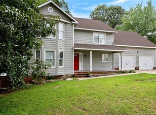 767 Magellan Dr, Fayetteville, NC 28311