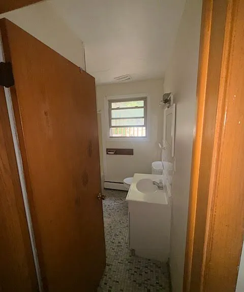 135 King St E #1 — Photo 8