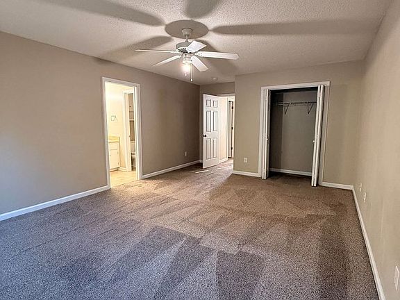 5th image of 201 N Springview Dr