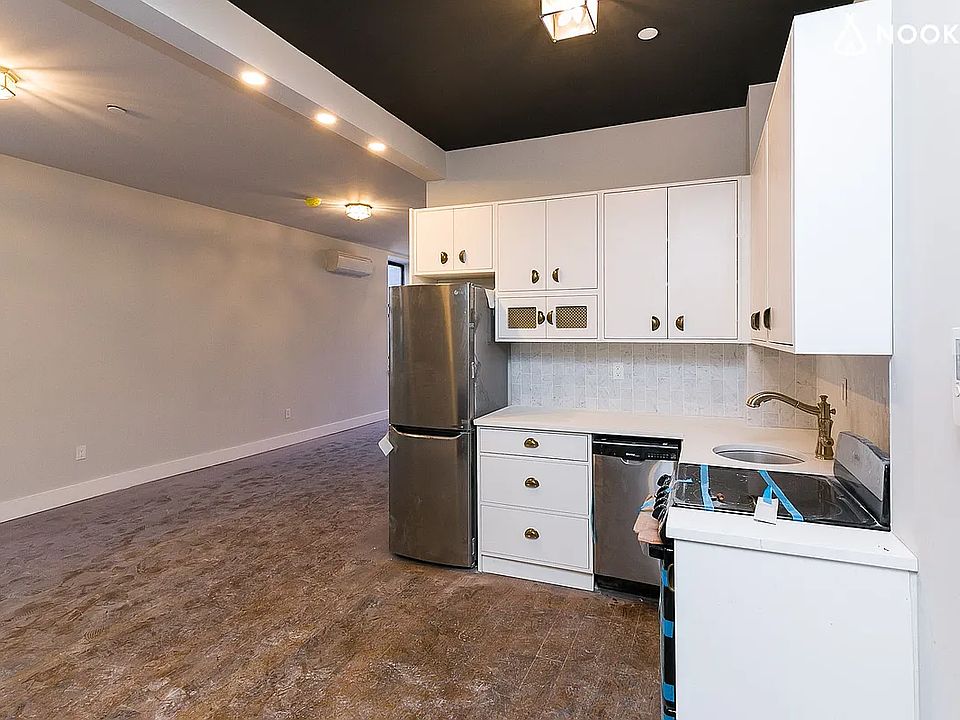 1st image of 489 Washington Ave #2E