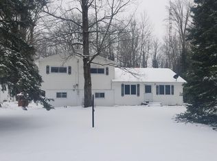 6511 Ratz Rd, Hubbard Lake, MI 49747