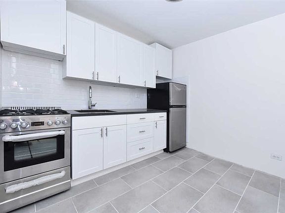 3rd image of 3720 87th St APT 5C