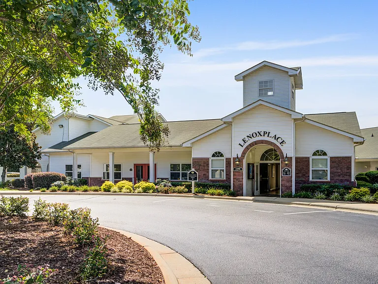 Lenoxplace Leasing Office