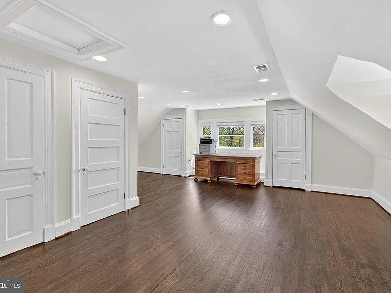 4701 Cumberland Ave — Photo 12